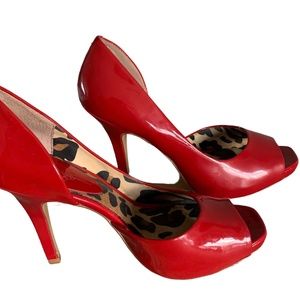 Jessica Simpson Red Patent Leather Heels/Pumps with Peep Toe - SIZE 7